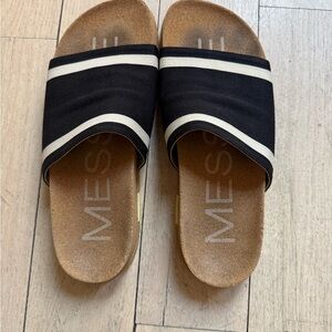 Messenger Slides